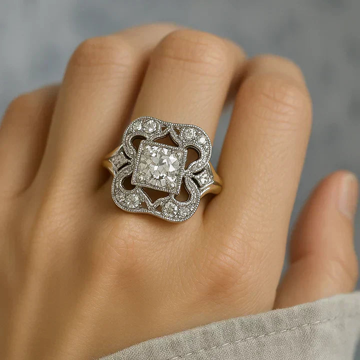 Anello Vintage in Zirconia Oro