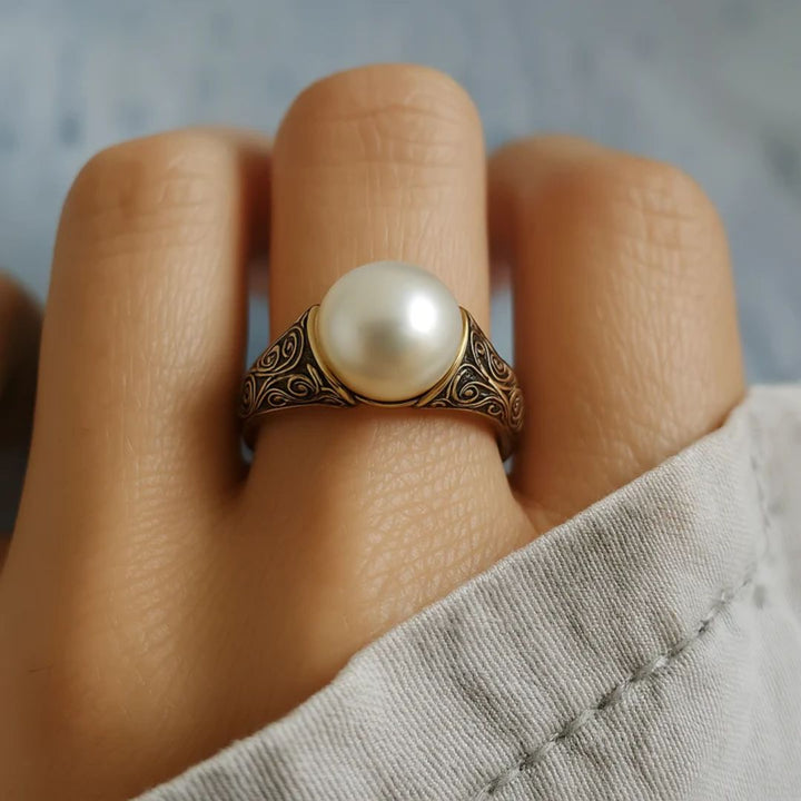 Anello Vintage in Perla e color oro