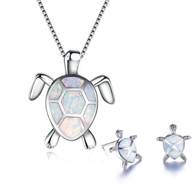 Collana e Orecchini a Forma di Tartaruga Marina in Opale e color argento