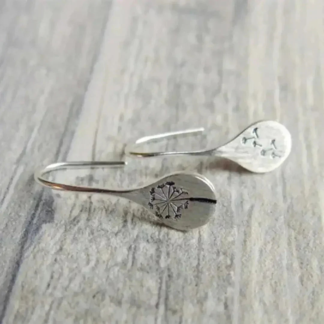 Orecchini Vintage color argento a Fiore